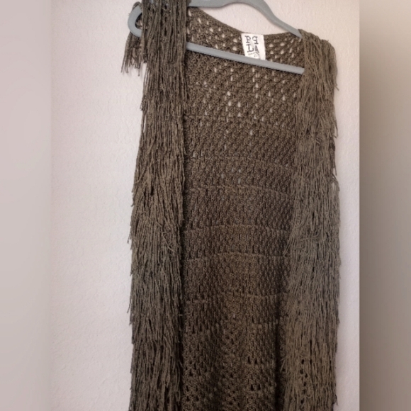 PPLA Clothing Flounder Fringe Sweater Vest Women Crochet Western Hippie XL - Picture 3 of 8